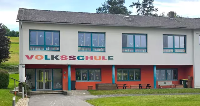 Die Gemeinderatsmehrheit hat entschieden: Ab nächstem Schuljahr besuchen die Schulkinder aus Limbach (Bild) die Volksschule Kukmirn. | Foto: Peter Sattler