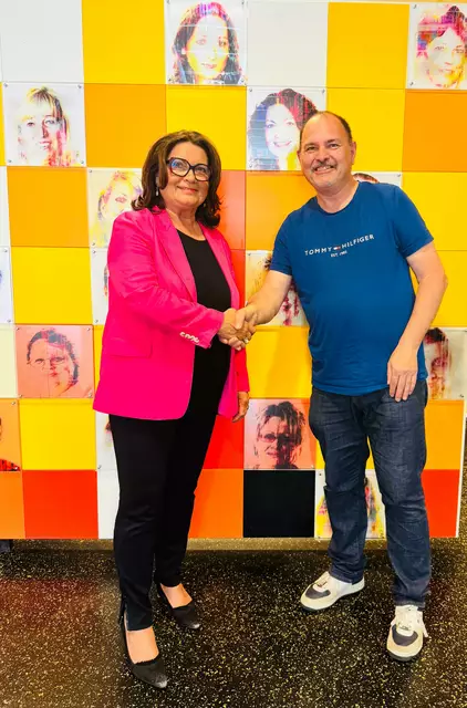 Hilfswerk Kärnten Präsidentin NR. Mag. Elisabeth Scheucher-Pichler mit Vereinsobmann Clemens Costisella 