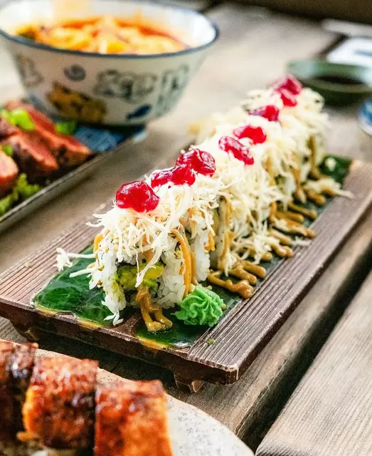 Die Steira Roll ist das Highlight aus der Fusionsküche. | Foto: Steirasia