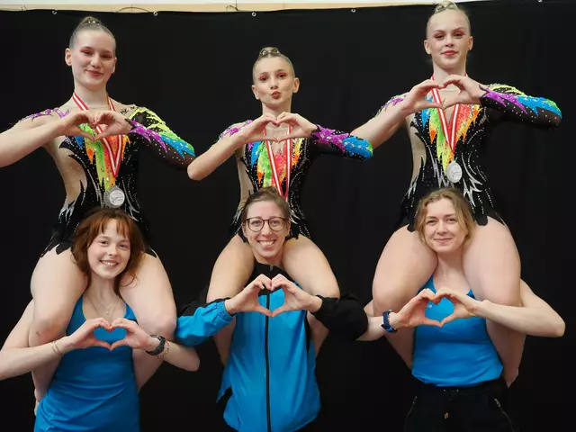  Emma Kenyo, Alina Leuthner, Elena Lill, Lena Ulrich, Jasmin Pflügl, Kerstin Schober | Foto: Union Sportakrobatik Krems