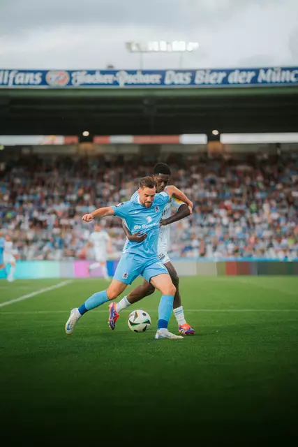 Die Kicker des deutschen Vereins kommen bald in den Bezirk Rohrbach. | Foto: sampics photographie