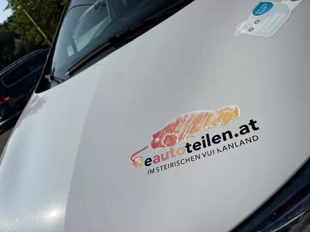 Schnappschuss: Auch am Parkplatz des neuen LEA-Standortes stößt man mit Car-Sharing auf Nachhaltigkeit. | Foto: Redaktion