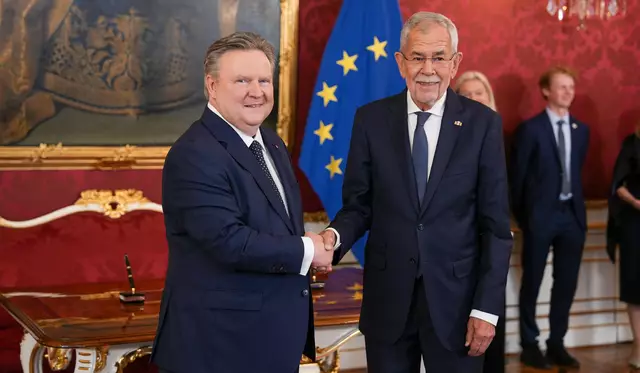 Mit dem traditionellen Bekenntnis "Ich gelobe" trat der amtierende Bürgermeister seine nächste Amtszeit als Landeshauptmann von Wien offiziell an. | Foto: Andreas Pölzl/MeinBezirk