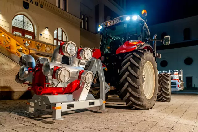 Vorbereitung ist essenziell: Feldbach rüstet sich für Hochwasserereignisse und hat eine neue Hochleistungspumpe angekauft. | Foto: Facebook Stadtgemeinde Feldbach
