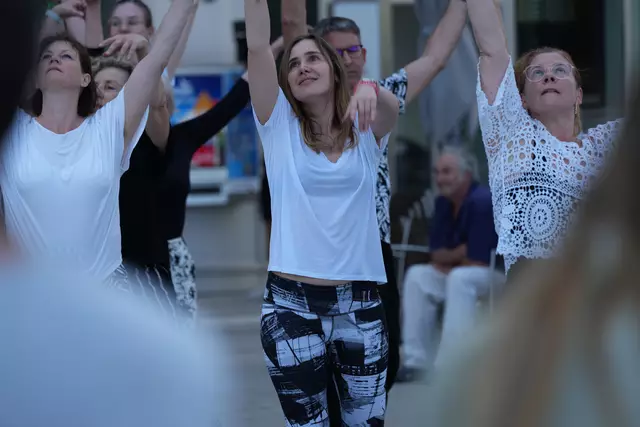 Fröhliche Gesichter während der Aufführung! | Foto: Michael Berger