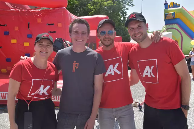 Zauberkünstler Patrick Kulo sorgte für gute Laune - auch beim AK-Team. | Foto: Michael Strini