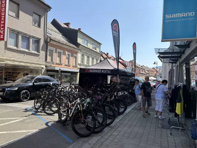 Die Outlet-Tage fanden in der Innenstadt statt. | Foto: MeinBezirk