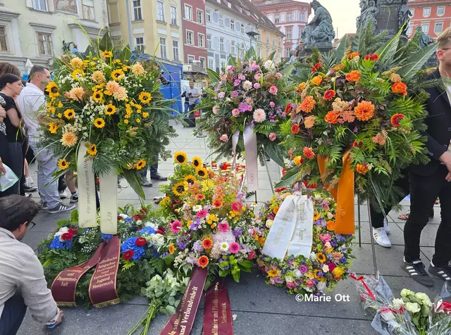 Gedenkfeier für die Opfer, Kranzniederlegung, Graz, Hauptplatz, 11. Juni 2025
