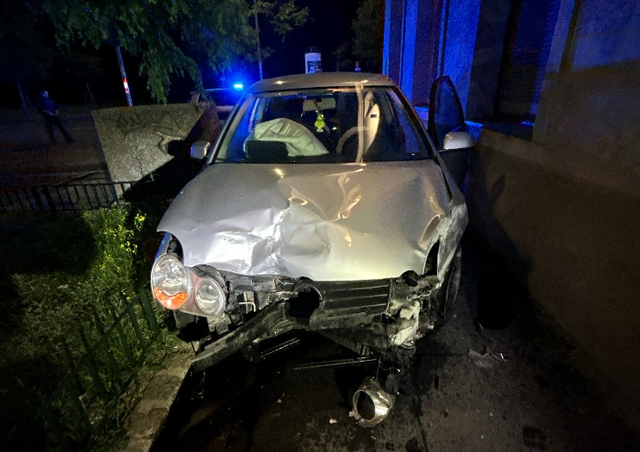 In der Landstraße kam es in der Nacht von Freitag auf Samstag zu einer wilden Verfolgungsjagd, die mit einem Unfall und mehreren verletzten Polizeikräften endete. | Foto: LPD Wien