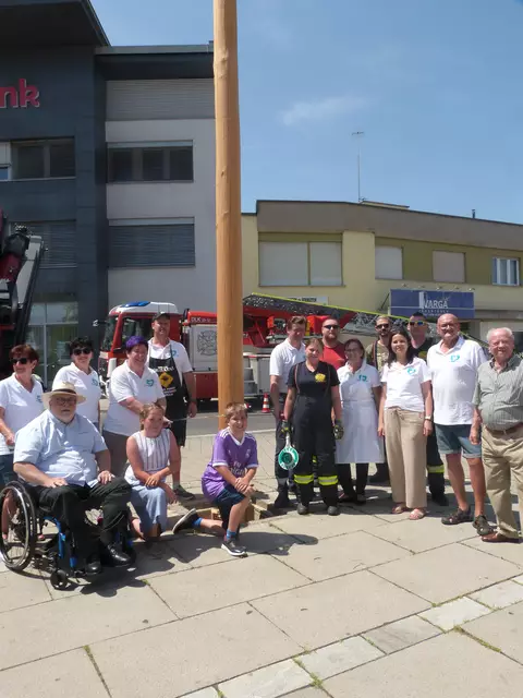 Der Maibaumumschnitt der Volkspartei Oberpullendorf bewies einmal mehr: "Das öffentliche Wohl soll das oberste Gesetz sein.", wie auch einst der römische Redner und Staatsmann Marcus Tullius Cicero sagte. 