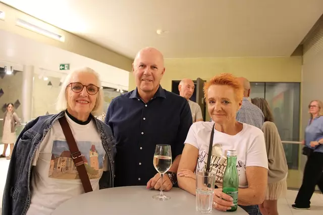 Karin (rechts) musste Peter erst von Falco überzeugen | Foto: mc