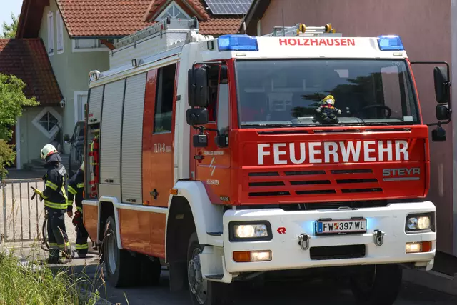 Grillspaß fand plötzlich ein Ende: Ein Gasgriller samt Essen in Holzhausen brannte vollkommen ab. | Foto: laumat.at