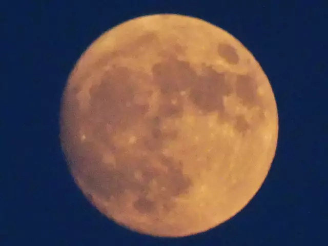 - Foto / 09.06.2025, 20:32 - Vollmond 95 % - | Foto: © Silvia Plischek