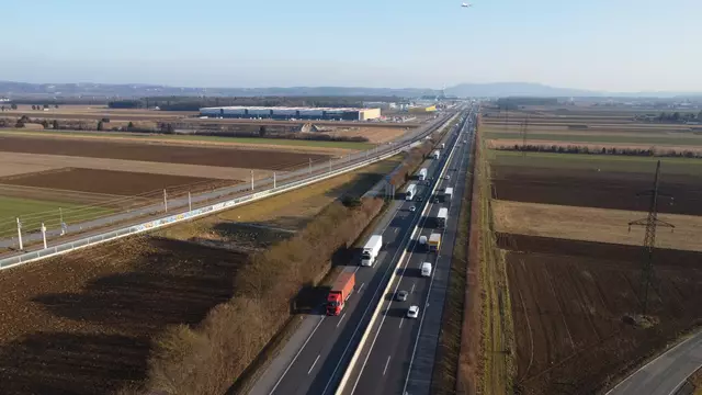 Seit kurzem gilt 130 km/h auf der A9, jetzt soll Lärmschutz her. | Foto: MeinBezirk