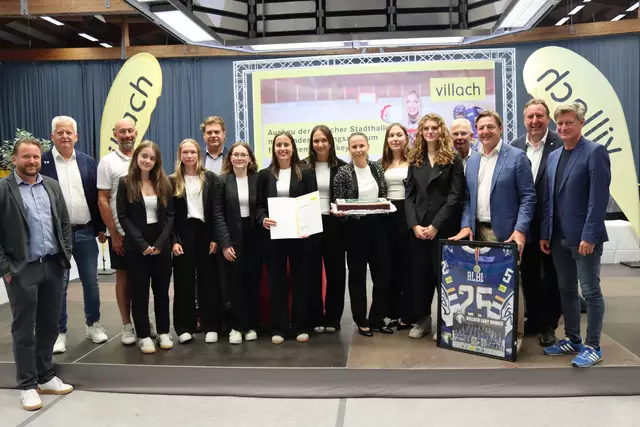 Die Lady Hawks sind bereit für die zweite Halle und motiviert für die kommende Saison. | Foto: MeinBezirk.at