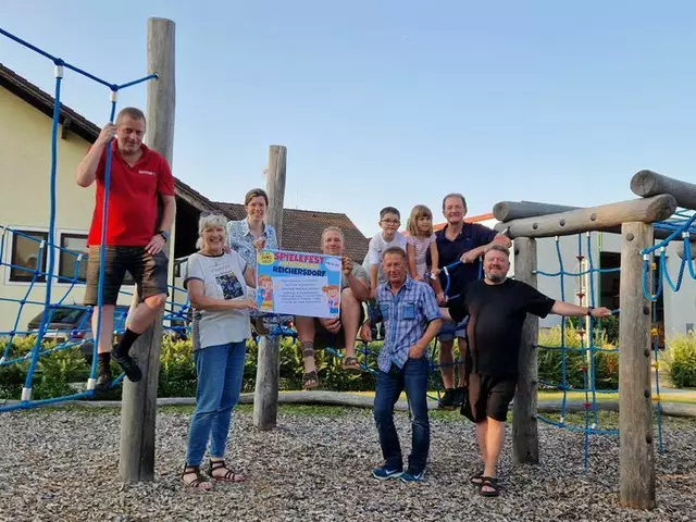 Die Organisatorinnen und Organisatoren freuen sich auf euer Kommen- | Foto: Halmetschlager