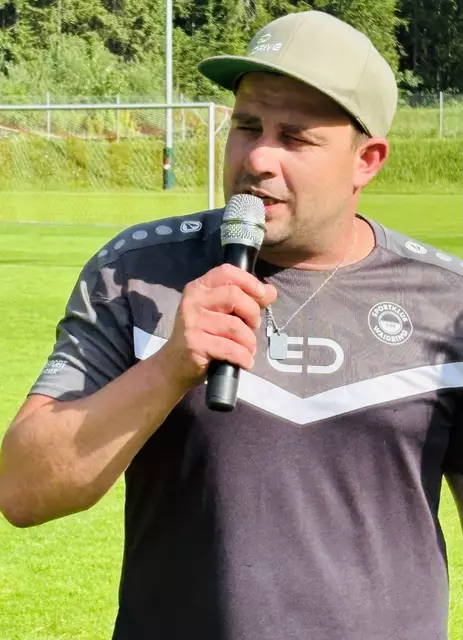 Erfolgstrainer bei Waidring: Werner Köck. | Foto: Kogler