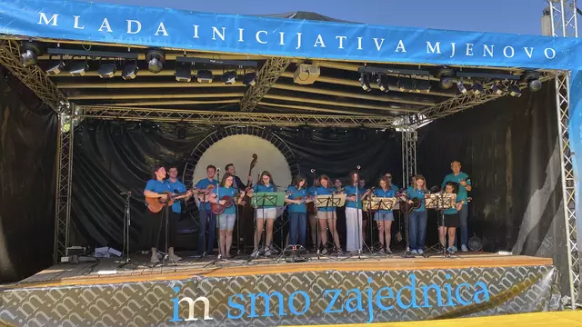 Brezovci eröffneten den Folklorenachmittag