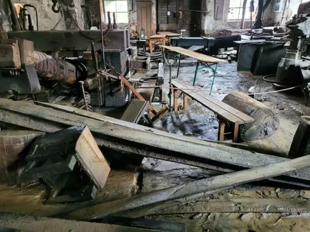 Was sonst ein Ort der Entspannung war, verwandelte sich über Nacht in ein Szenario der Verwüstung. | Foto: Sensenwerk