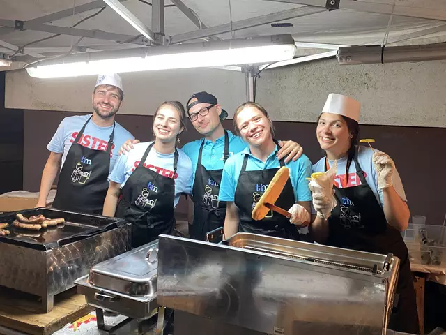 Nur wenn viele zusammenhelfen, kann man so ein Festwochenende auf die Beine stellen.
