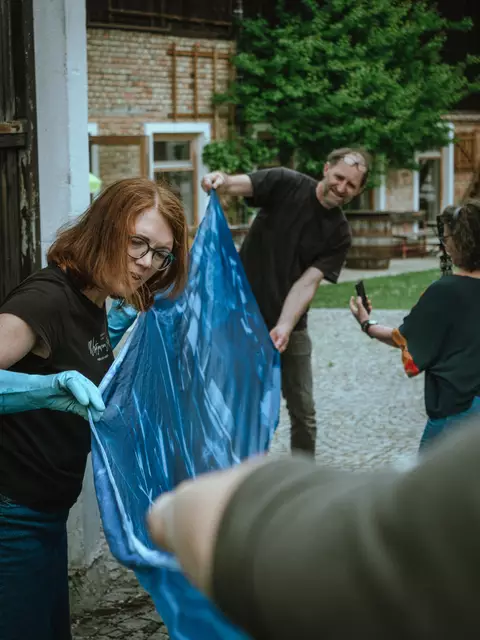 Projekt mit Künstler*innen am Mülikoasahof Haag | Foto: Fruhstorfer Franziska