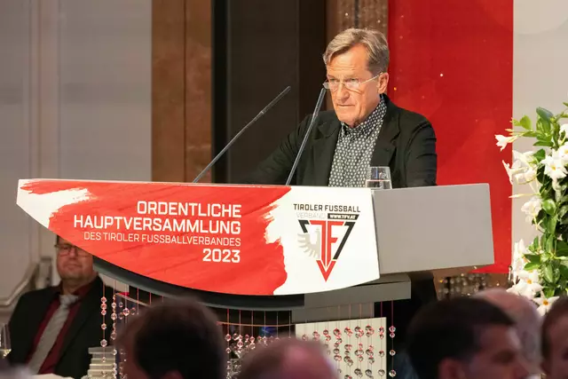 TFV-Präsident Sepp Geisler: "Nur so kann der Verband seiner Aufgabe, Dienstleister für alle Vereine zu sein, gerecht werden." | Foto: Kristen Images