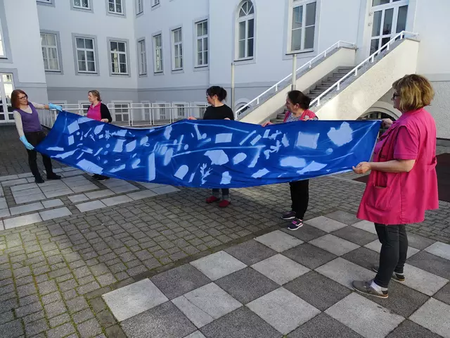 Foto mit dem fertigen Kunstprodukt von Reinigungsdamen in Ried  | Foto: Katrin Böhler