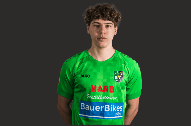 Paul Bratschko streift sich ab dem Herbst das Trikot des TSV Hartberg über. | Foto: SC Weiz