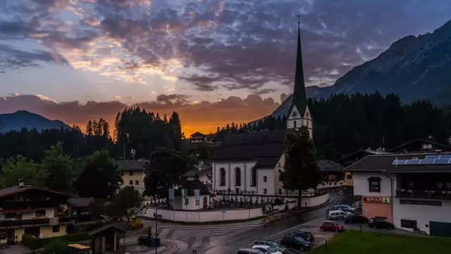 Abendstimmung in Scheffau am Wilden Kaiser
Foto-Steffen-Renker©tvbwilderkaiser | Foto: Steffen-Renker©tvbwilderkaiser