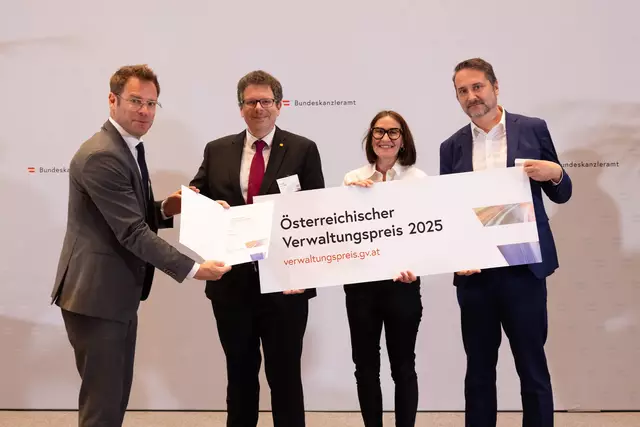 Sektionsleiter Andreas Buchta-Kadanka, der Sektion III „Öffentlicher Dienst und Verwaltungsinnovation“ des Bundeskanzleramtes, Stefan Kirschner, Referat EU und Additionalität der Abteilung 9 – EU, Gesellschaft und Förderwesen, Andrea Lorenschitz, Hauptreferatsleiterin in der Abteilung 3 - Finanzen und Bernhard Ozlsberger, Abteilungsvorstand der Abteilung 2 – Landesplanung, Gemeinden und Wirtschaft | Foto: Landesmedienservice Burgenland/Wiesinger