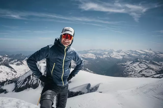 Christian Bruckner während seiner Seven Summits Challenge am Großvenediger. | Foto: Pascal Hurlbrink