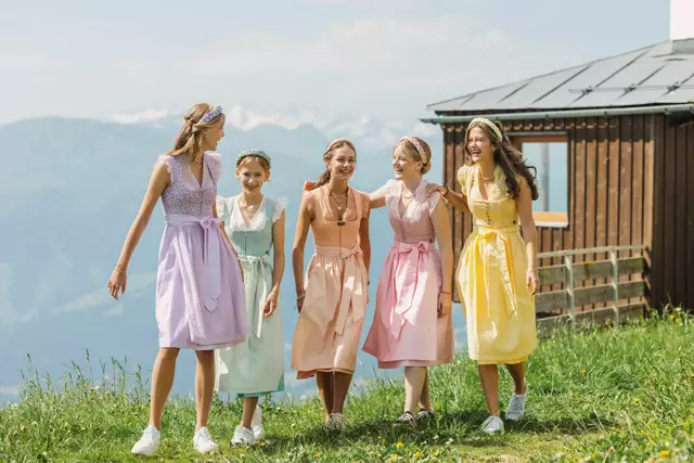 Als großes Highlight erwartete alle Besucherinnen und Besucher der höchstgelegene Catwalk Tirols auf dem Gipfel der Hohen Salve. | Foto: Magdalena Laiminger