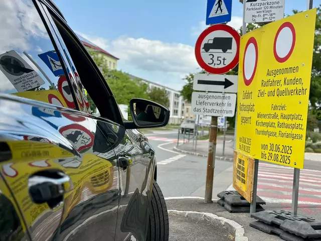 Die geplanten Bauarbeiten in der Christian-Weinmann-Gasse und Josef-Kirchner-Gasse sorgen bereits vor ihrem offiziellen Start für Unruhe unter den Anrainern. | Foto: Markus Kahrer / MeinBezirk