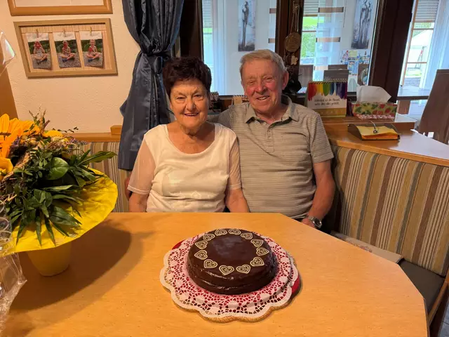 Hochzeit: Die Ehegatten Brigitta u. Franz Renauer feierten ihre  „Goldene Hochzeit“. | Foto: privat
