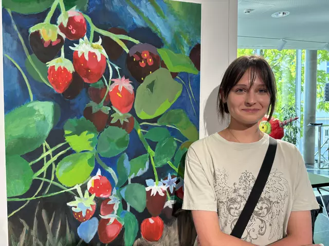 Sofia Piskovets hat mit ihren 16 Jahren "Erdbeeren" als Motiv auf die Leinwand gemalen. | Foto: MeinBezirk/Hofmüller