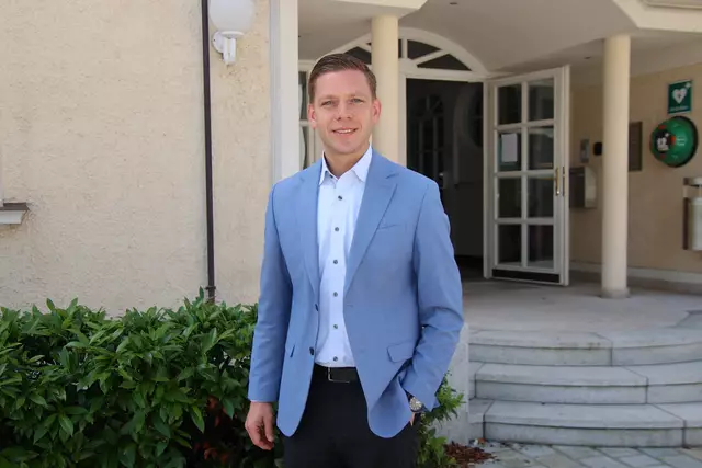 Bürgermeister Robert Bimminger freut sich über das Bauhof-Projekt.