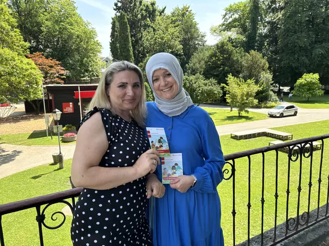 Die Stadtteilmütter Besa (links) und Tezcan. | Foto: Lisa Gold