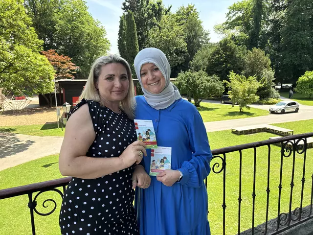 Die Stadtteilmütter Besa (links) und Tezcan. | Foto: Lisa Gold