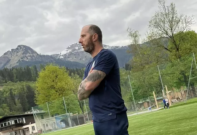 Am Foto. Der neue Trainer Achim Sametreiter | Foto: (c) ligaportal.at