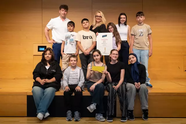 Schülerinnen und Schüler der Neubaugasse. | Foto: Kardea-Preis
