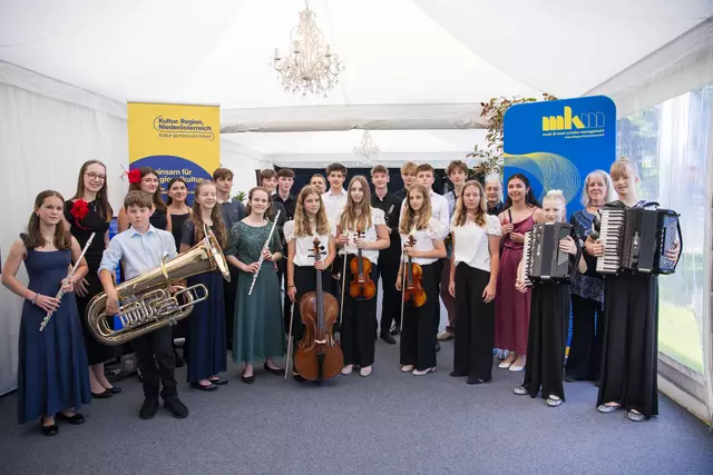 Diese jungen Talente haben beim Konzert der Bundespreisträgerinnen und Bundespreisträger mitgespielt. | Foto: Daniela Matejschek