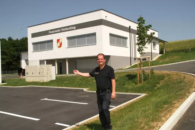HBI Bernhard Lackner war der "Mastermind" und Projekt-Koordinator des Feuerwehr- und Vereinshauses in Holzschlag - zur feierlichen Eröffnung lädt der FF-Kommandant am Samstag, 21. Juni, um 16.30 Uhr.