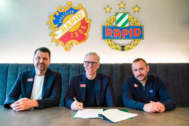 v.l.: Geschäftsführer Sport SK Rapid, Markus Katzer, begrüßt den Neo-Chefcoach Peter Stöger gemeinsam mit dem Geschäftsführer Steffen Hofmann. | Foto: SK Rapid | Widner