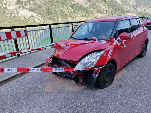 Zwischen Dienstag- und Mittwochabend ereigneten sich in Tirol zahlreiche Verkehrsunfälle. Besonders das Tiroler Unteland war betroffen, allerdings blieb auch Reutte nicht verschont. | Foto: Zoom Tirol