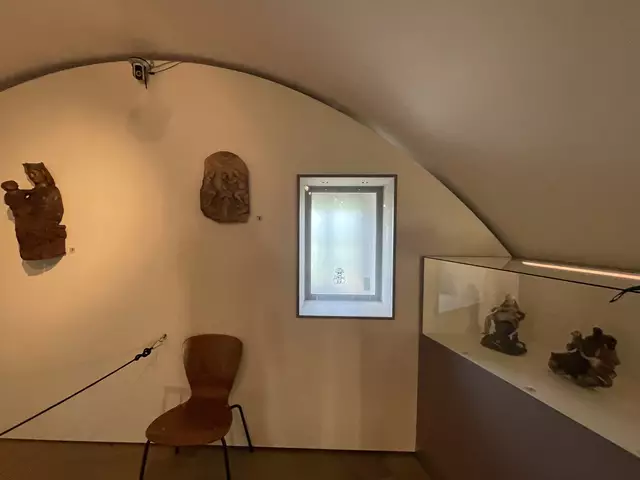 Im Kontext mit anderen Ausstellungsstücken in der Herzogsburg | Foto: Josef Goldhofer