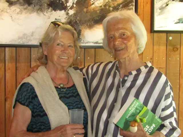 Langjährige Wegbegleiterin Inge Pechtls Adolfine Pirpamer (Hotel Post in Vent) mit Inge Pechtl | Foto: Tatschl