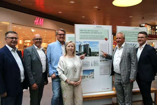 Die Ausstellung zeigt diverse Projekte und vermittelt lehrreiche Inhalte zum Thema "Wohnen mit Zukunft". | Foto: Anika Paul