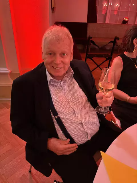 Holger Linhart: Prost! | Foto: Zezula