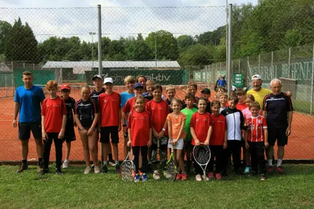 Geeignet ist der Kurs sowohl für Anfänger als auch für fortgeschrittenere Spieler. Die Kinder sollten ein Alter von mindestens fünf Jahren haben und noch nicht volljährig sein. | Foto: SV Forelle Steyr