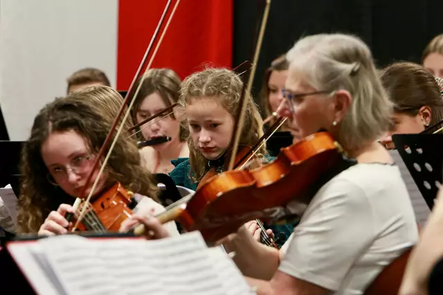Greinissimo &amp; Åscher Mädls gastieren in der Pfarrkirche Pabneukirchen. | Foto: LMS Grein-Kloibmüller